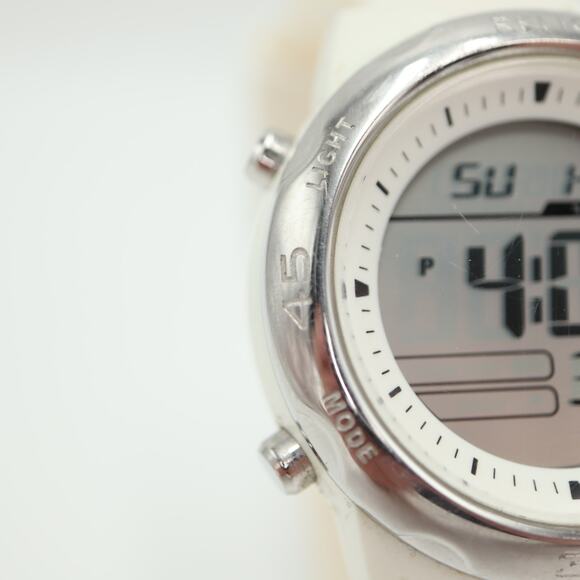 Relic by Fossil White Digital Watch 42mm Alarm Chrono Silicone w New Battery - Picture 7 of 16